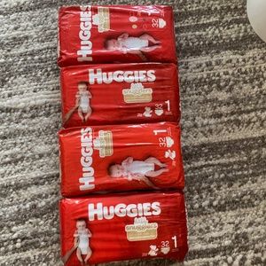 128ct Huggies Little Snugglers Diapers Size 1